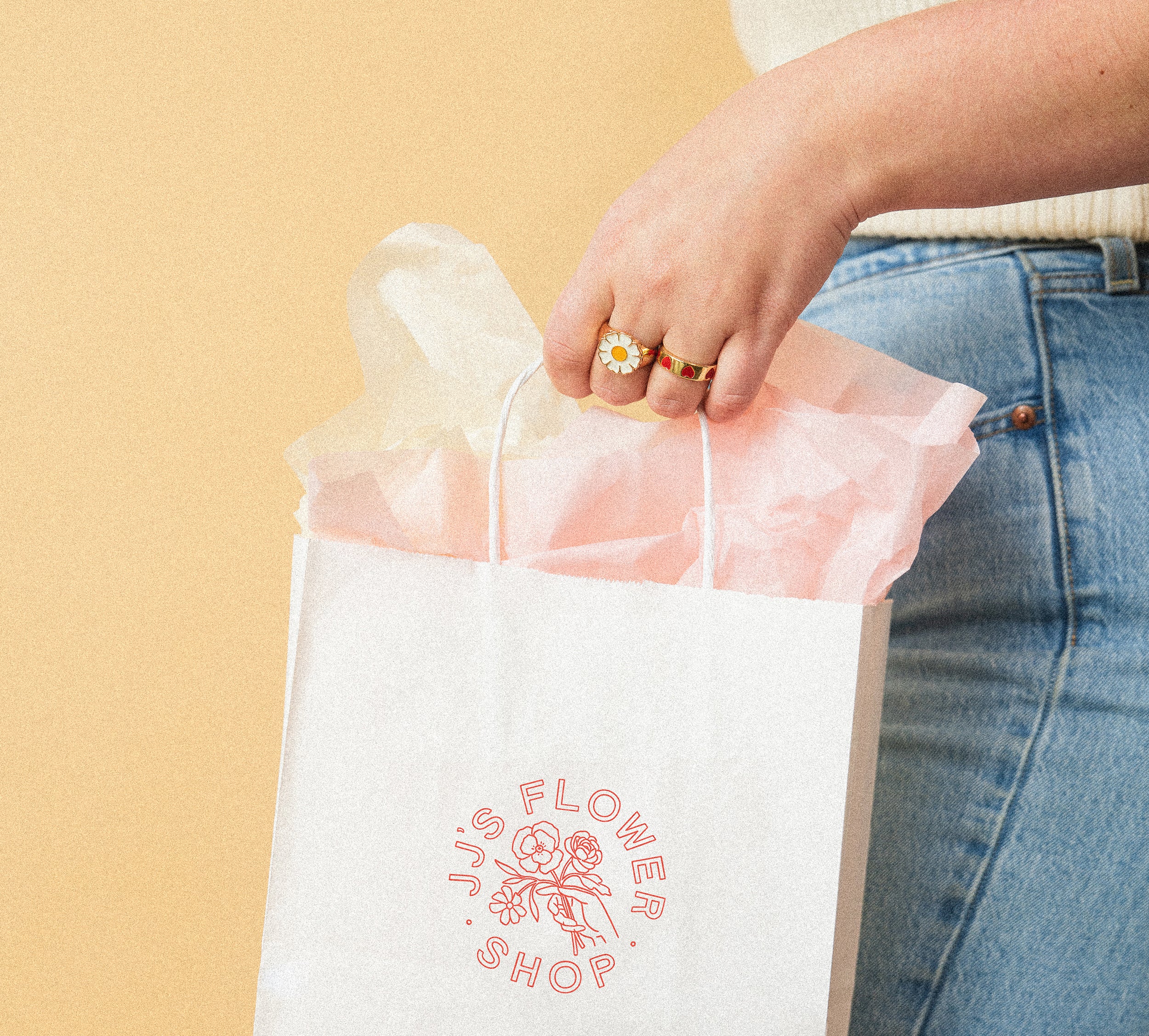 Gifts – JJ's Flower Shop